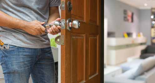Locksmith to Change Locks For a New Home
