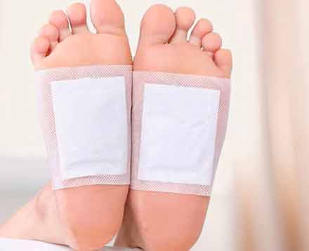 How to Apply Foot Detox Pad?